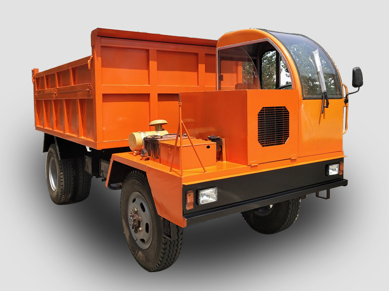 工程運輸四驅車